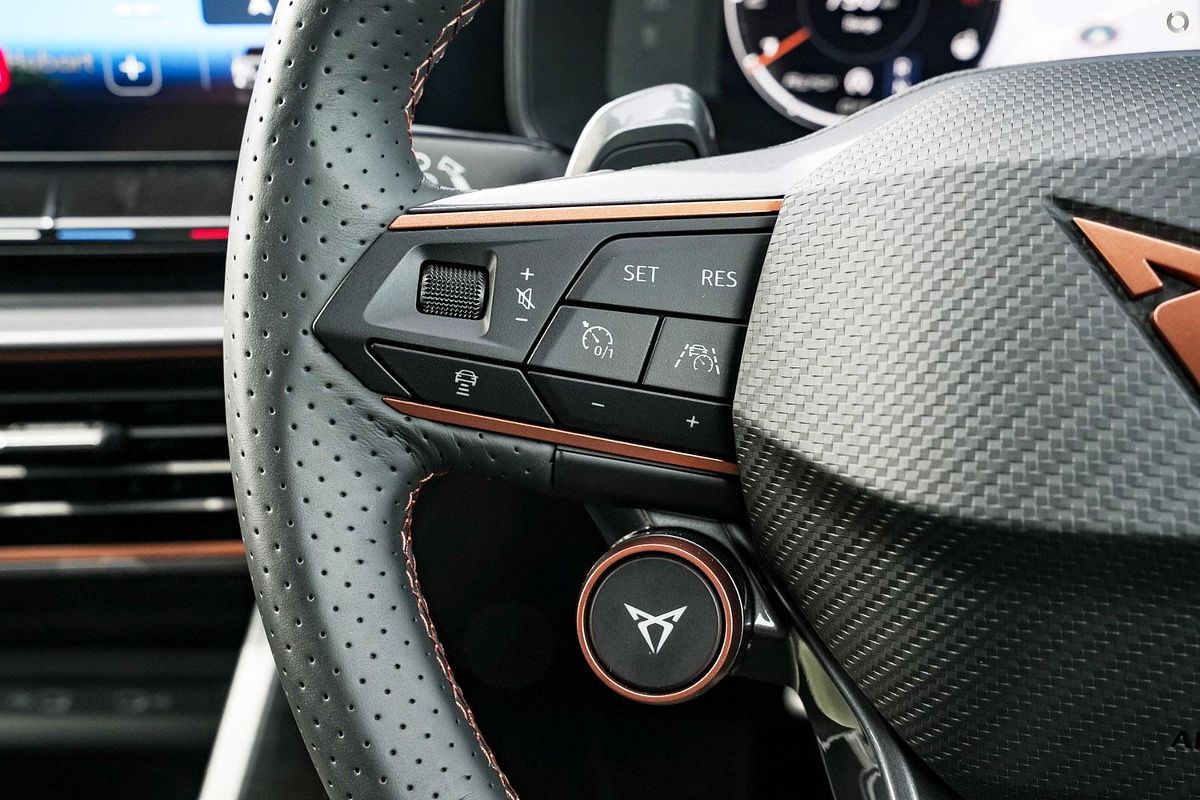 2024 CUPRA Formentor VZx KM