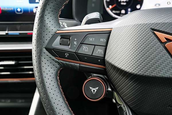 2024 CUPRA Formentor VZx KM