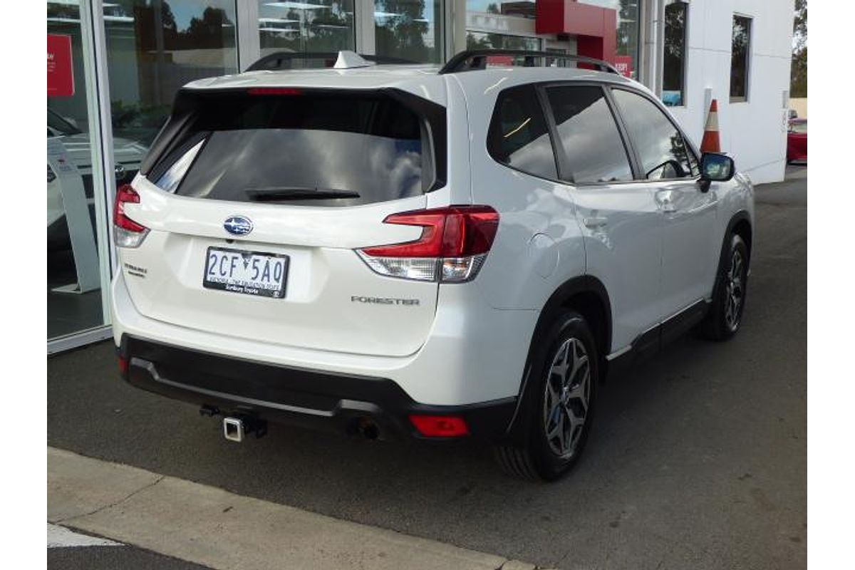 2022 Subaru Forester 2.5i S5