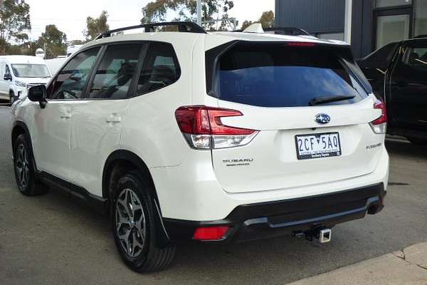 2022 Subaru Forester 2.5i S5