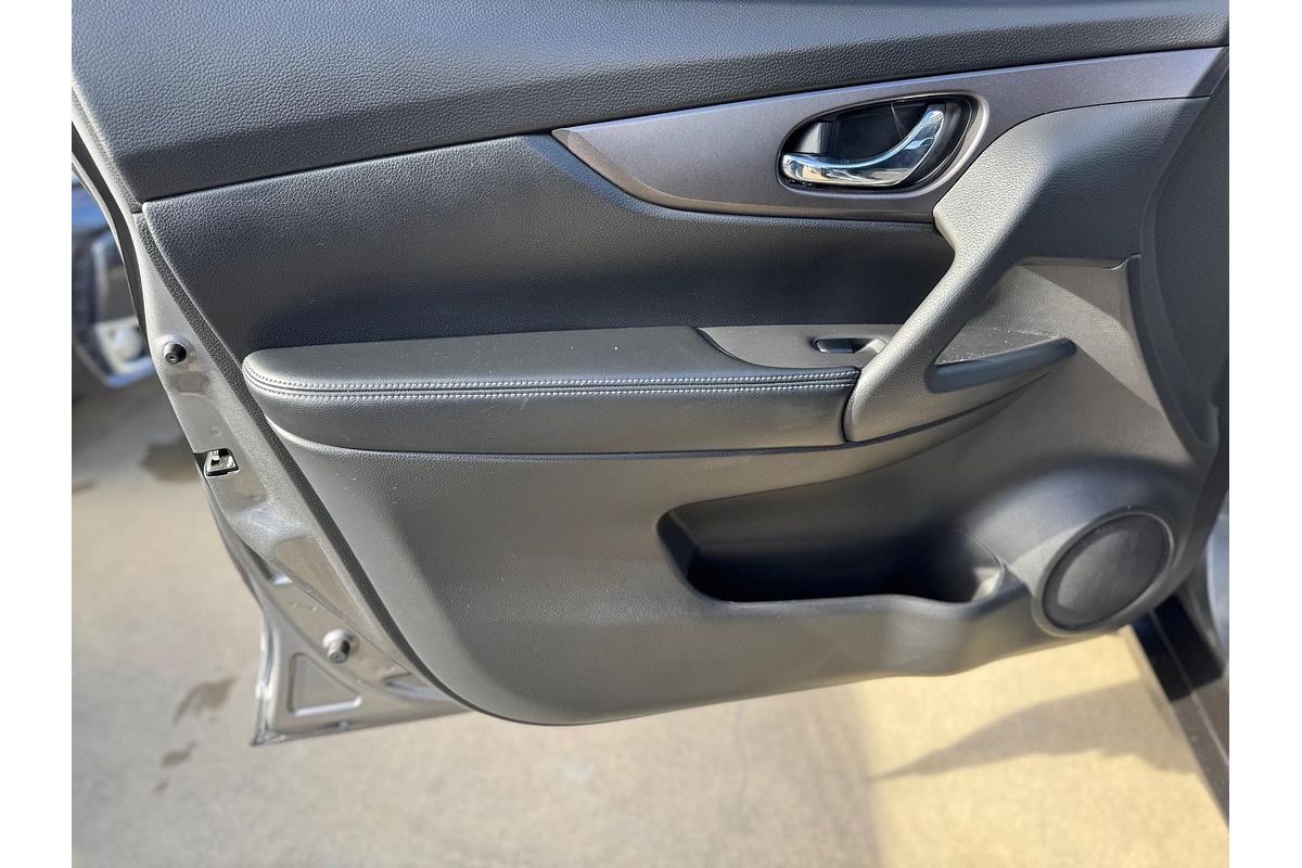 2016 Nissan X-TRAIL ST T32