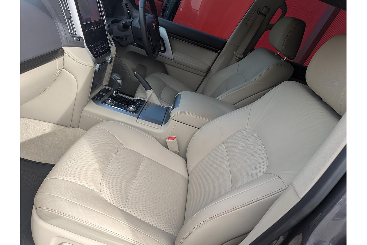 2020 Toyota Landcruiser VX VDJ200R