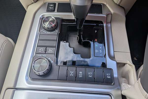 2020 Toyota Landcruiser VX VDJ200R