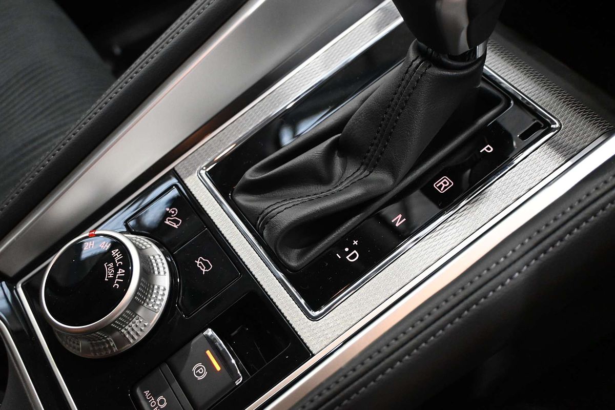 2025 Mitsubishi Pajero Sport GLS QG