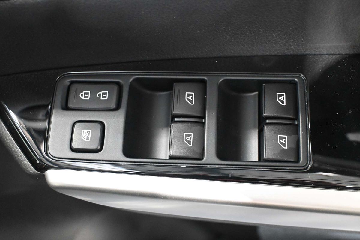 2025 Mitsubishi Pajero Sport GLS QG