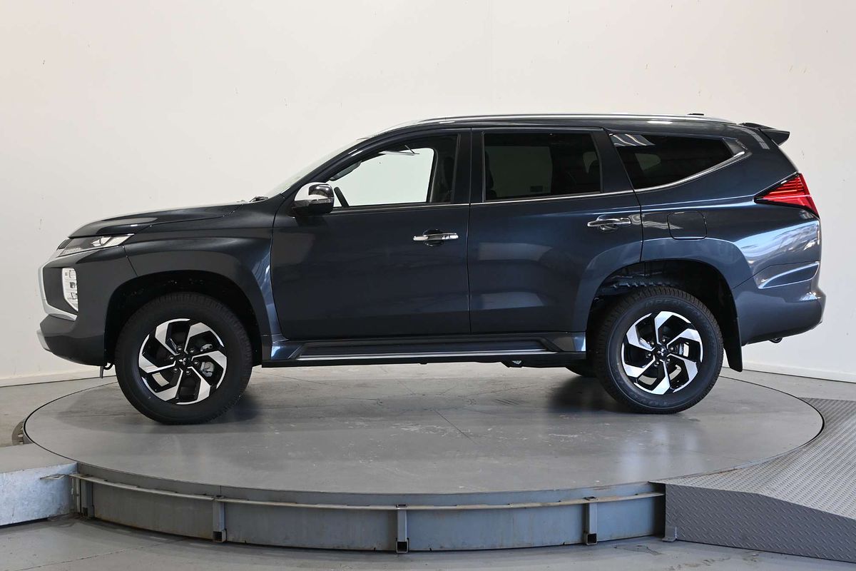 2025 Mitsubishi Pajero Sport GLS QG