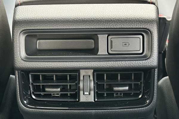2025 Isuzu D-MAX X-TERRAIN 4X4