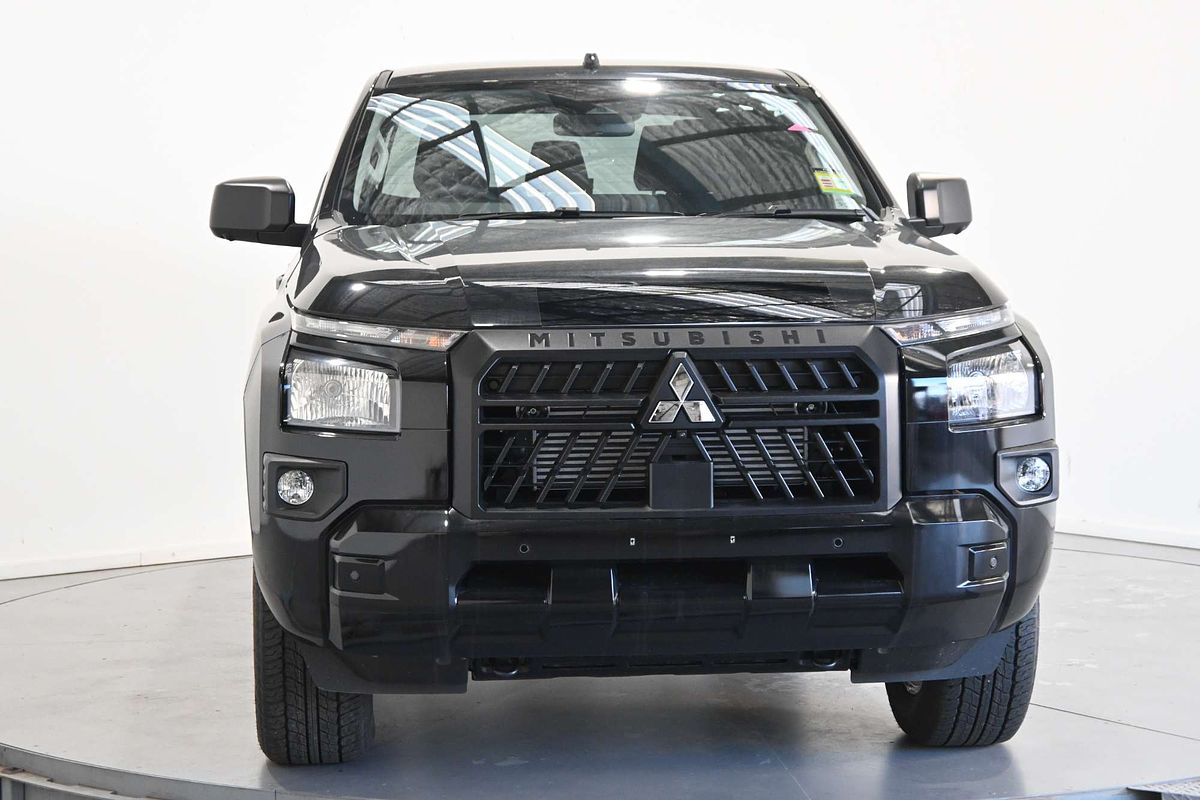 2025 Mitsubishi Triton GLX-R MV 4X4