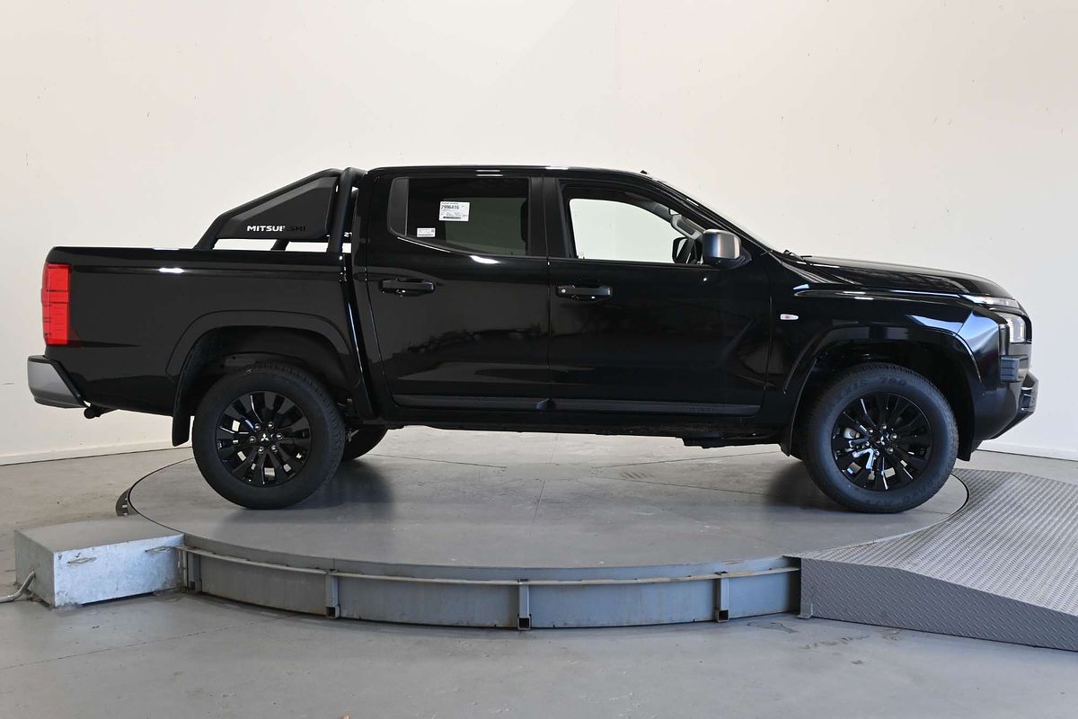 2025 Mitsubishi Triton GLX-R MV 4X4