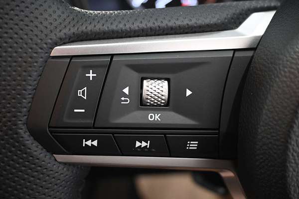 2025 Mitsubishi Triton GLX-R MV 4X4
