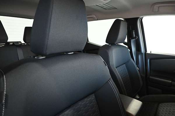 2025 Mitsubishi Triton GLX-R MV 4X4