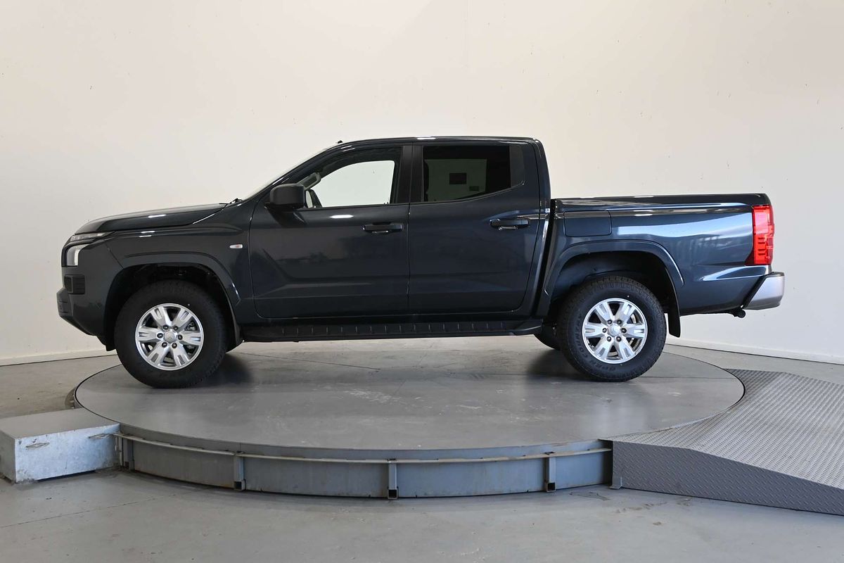 2025 Mitsubishi Triton GLX+ MV 4X4