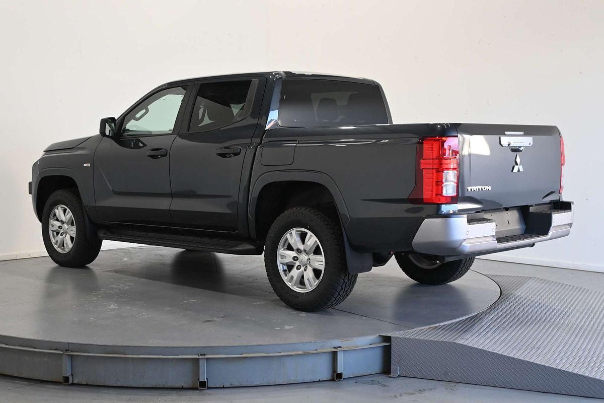 2025 Mitsubishi Triton GLX+ MV 4X4