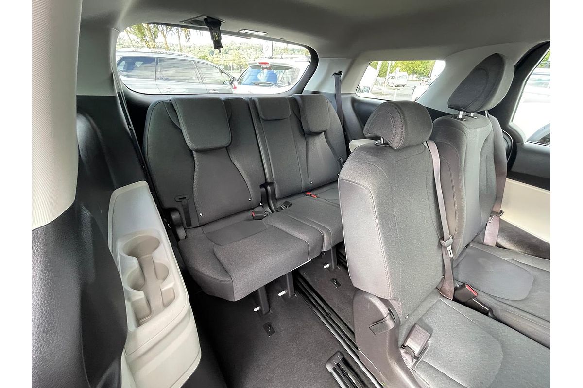 2021 Kia Carnival S KA4