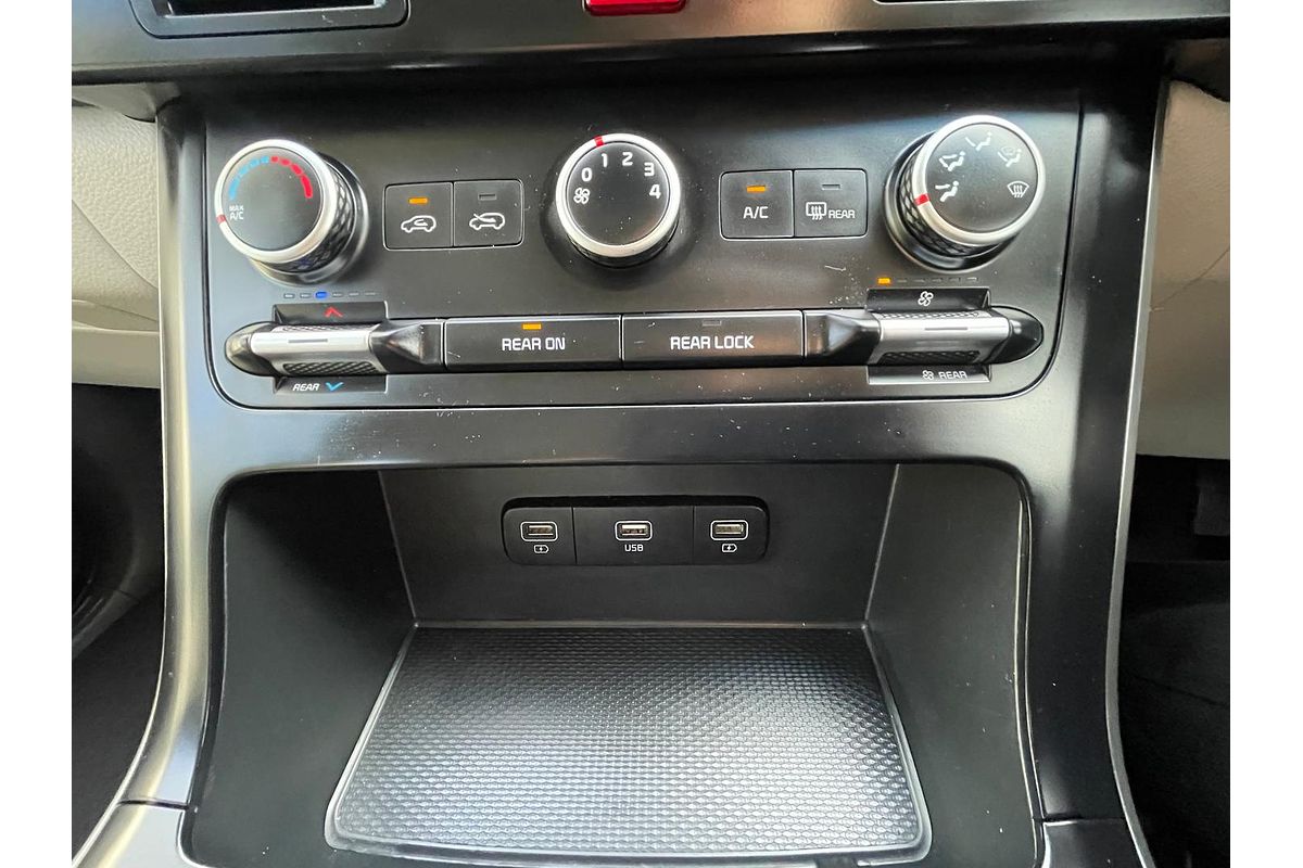 2021 Kia Carnival S KA4