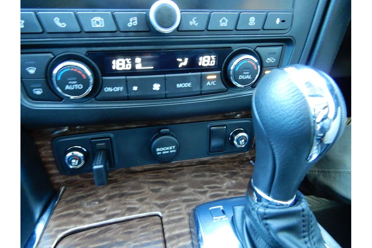 2023 Nissan Patrol Ti-L Y62