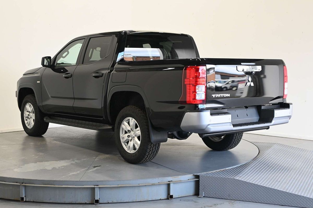2025 Mitsubishi Triton GLX+ MV 4X4