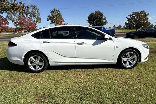 2018 Holden Commodore LT ZB