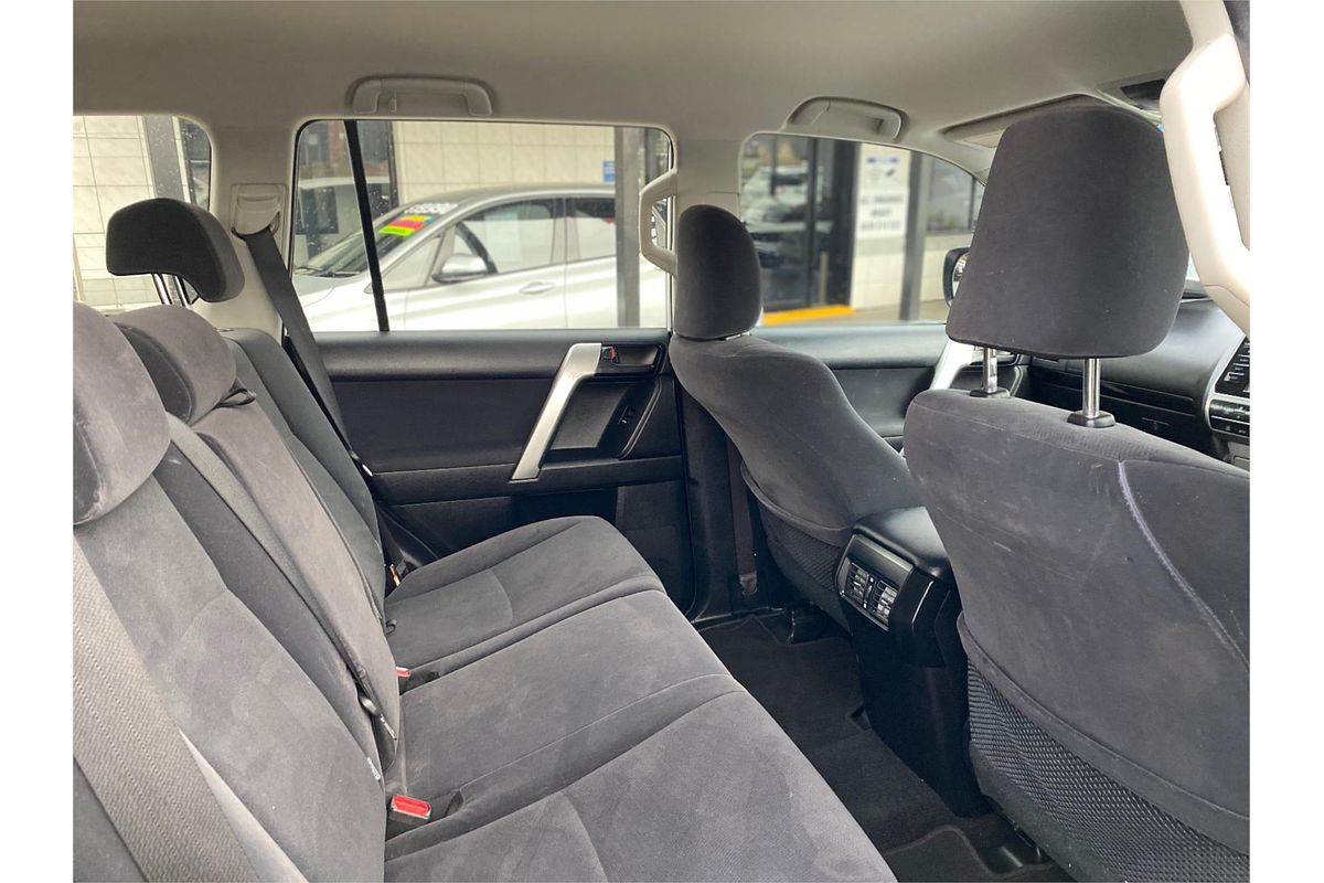 2018 Toyota Landcruiser Prado GX GDJ150R