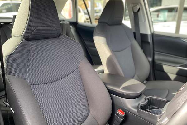 2025 Toyota RAV4 GX AXAH52R