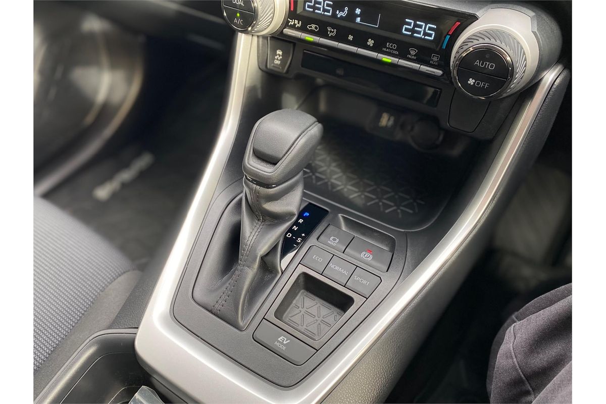 2025 Toyota RAV4 GX AXAH52R