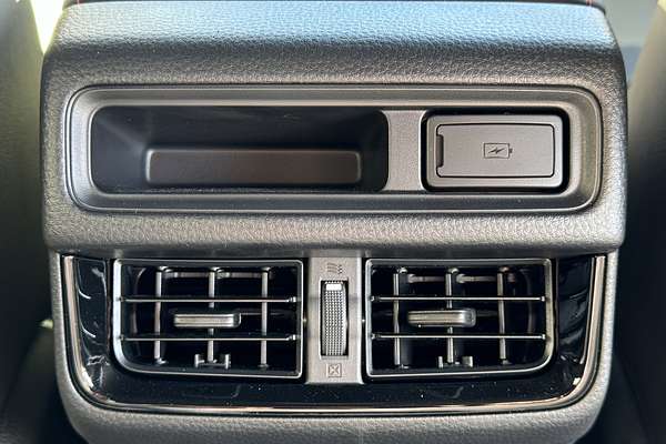 2025 Isuzu D-MAX X-TERRAIN 4X4