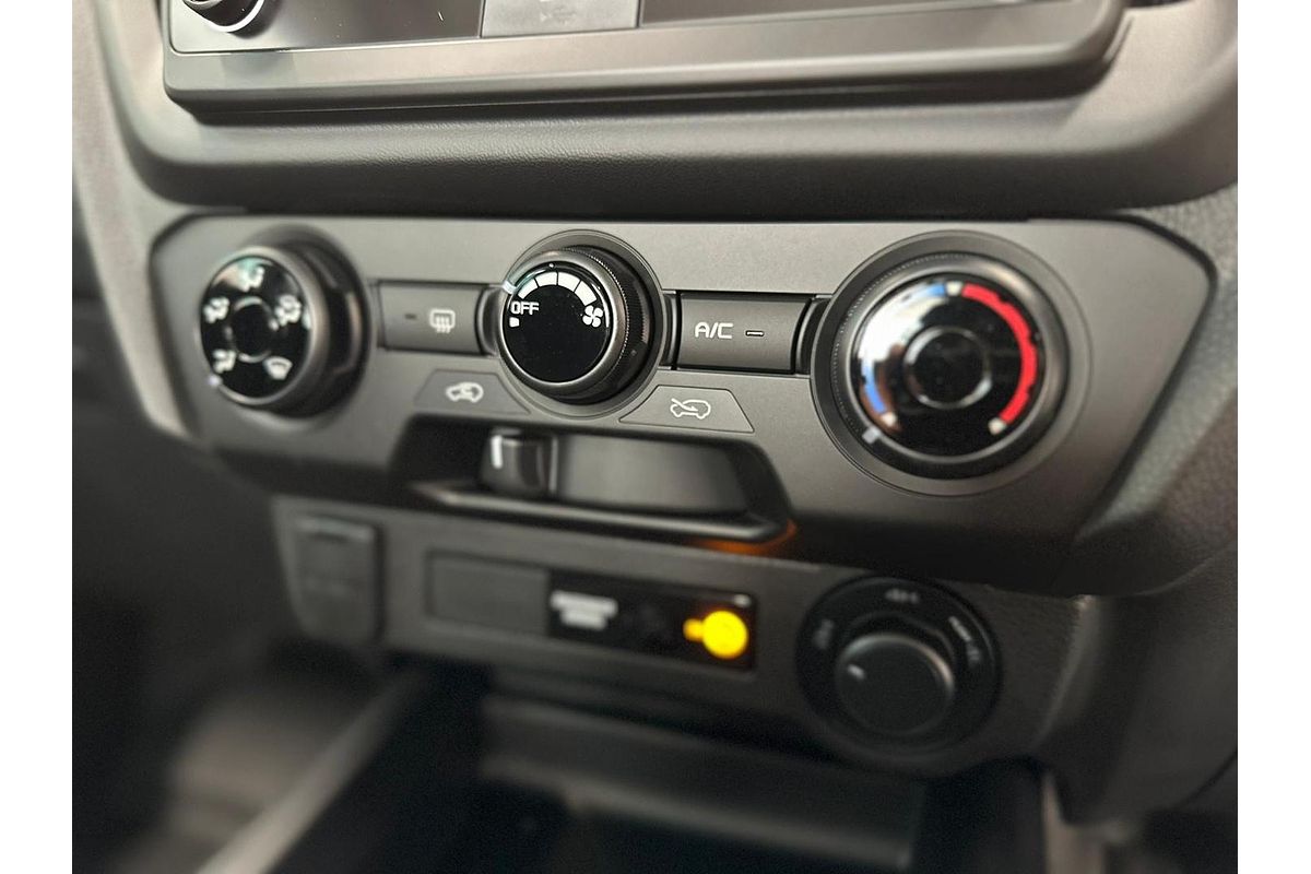 2025 Isuzu D-MAX SX High Ride Rear Wheel Drive