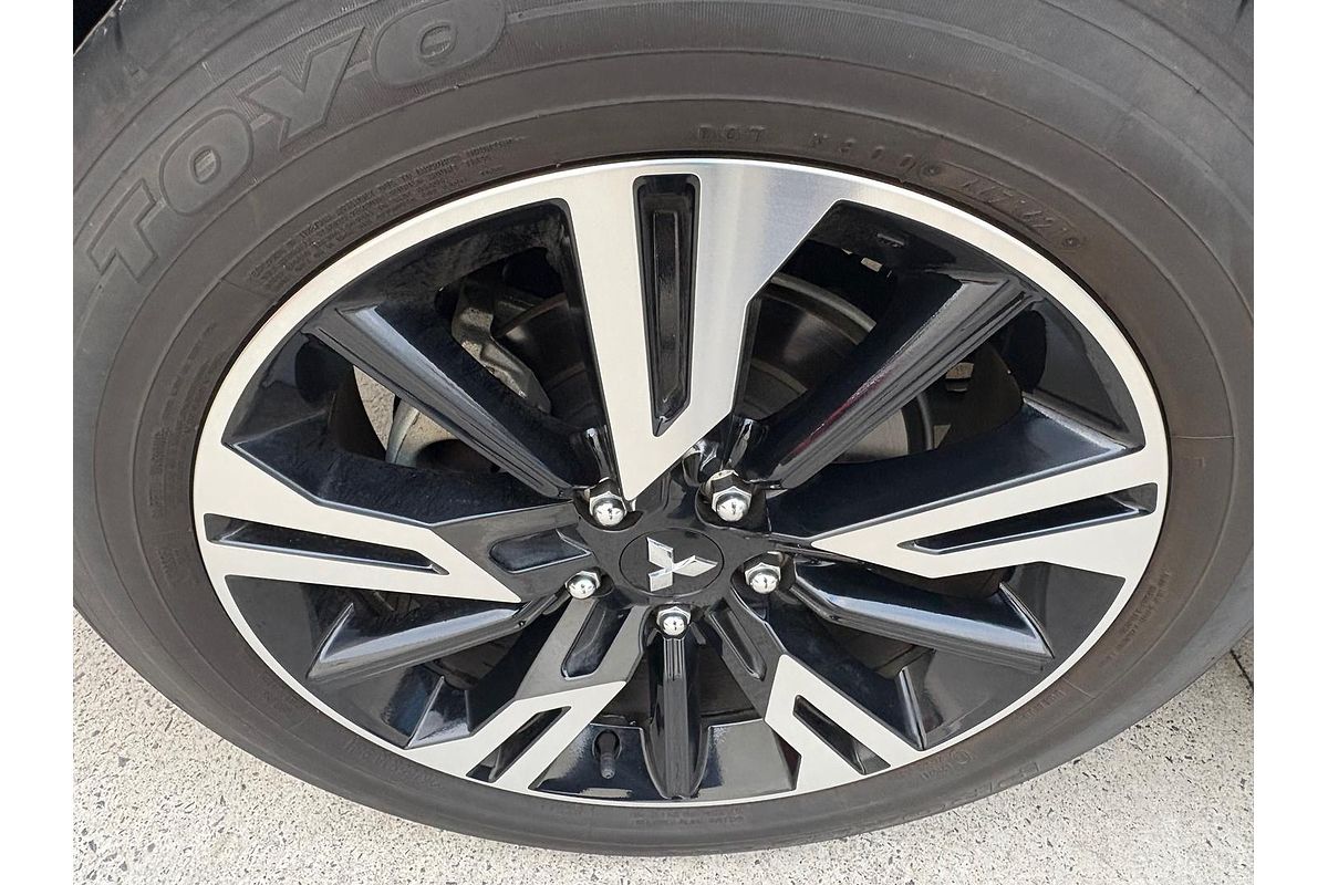 2021 Mitsubishi Eclipse Cross LS YB