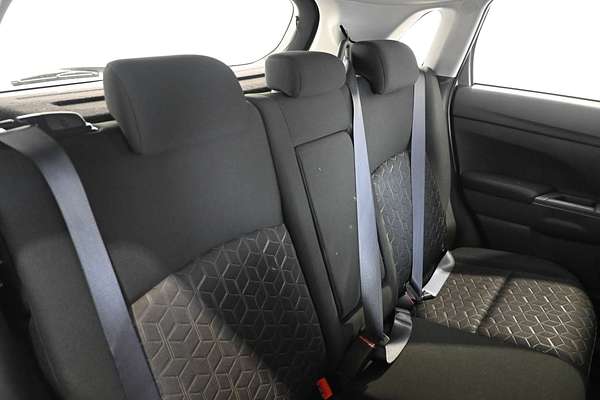2024 Mitsubishi ASX GS XD