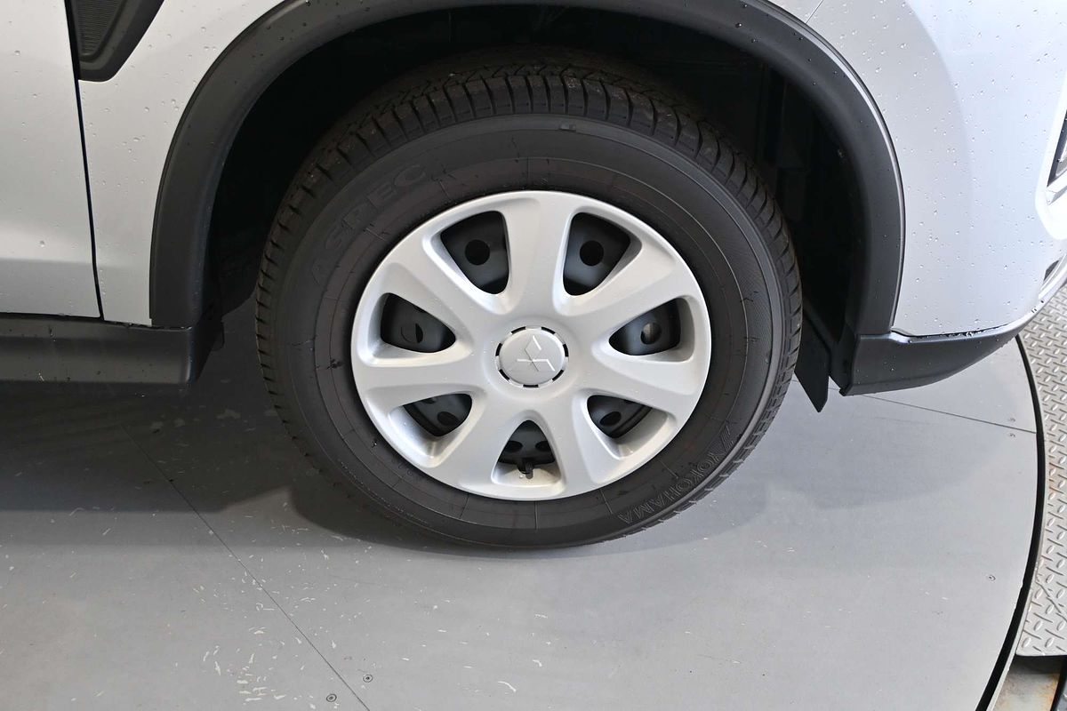 2024 Mitsubishi ASX GS XD