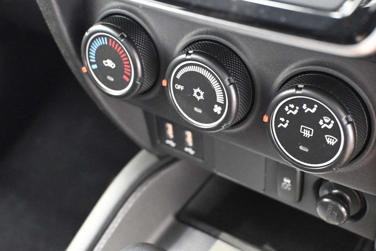2024 Mitsubishi ASX GS XD