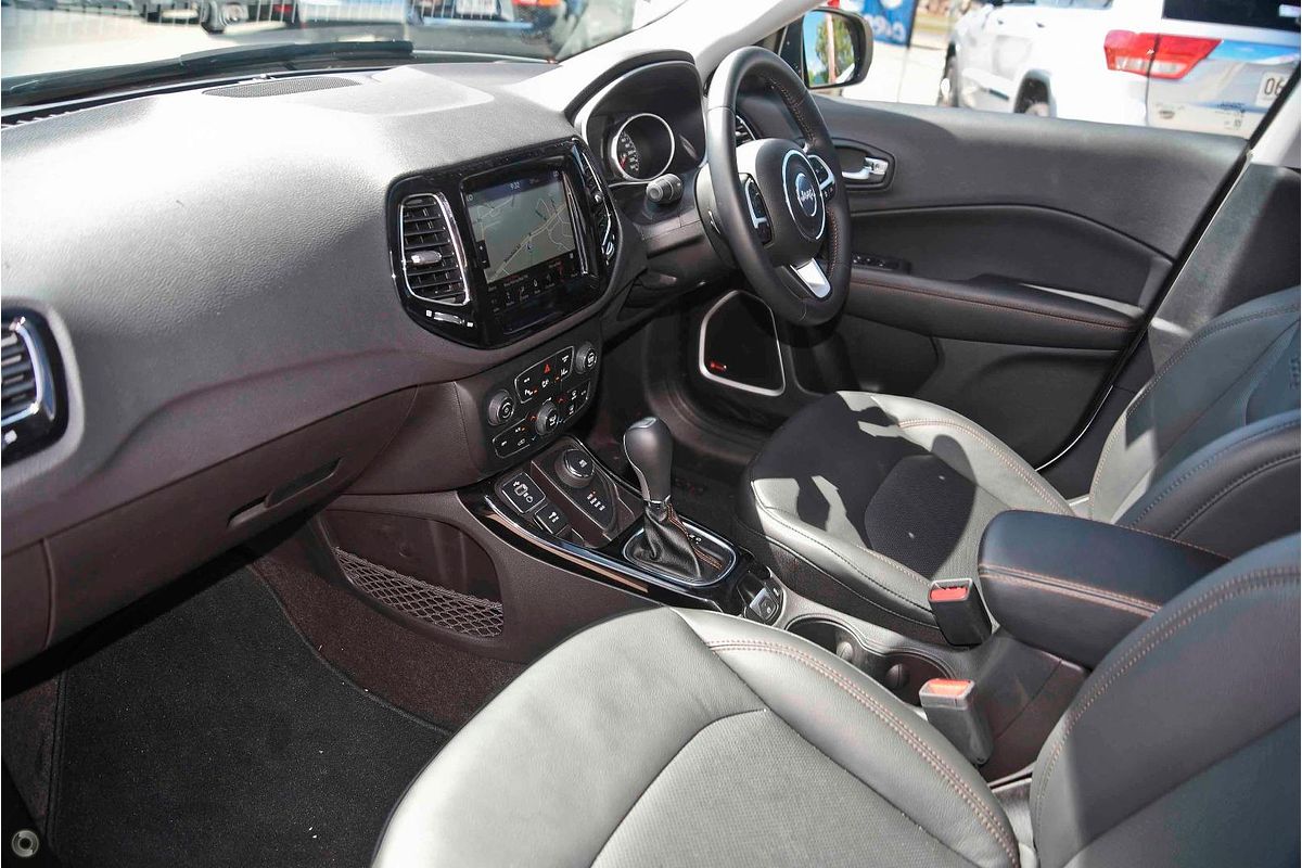 2018 Jeep Compass Limited M6