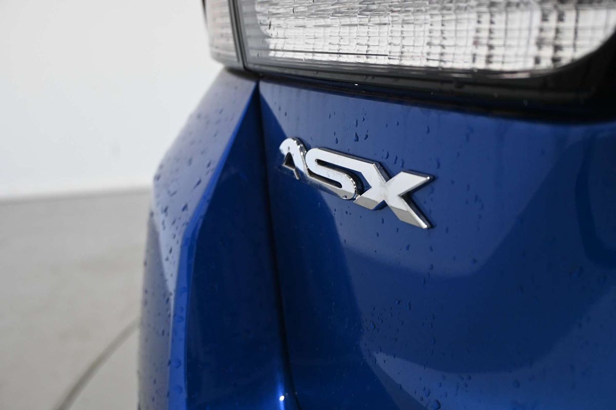 2024 Mitsubishi ASX ES XD