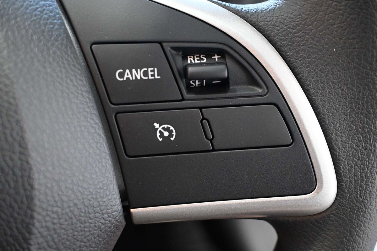 2024 Mitsubishi ASX ES XD