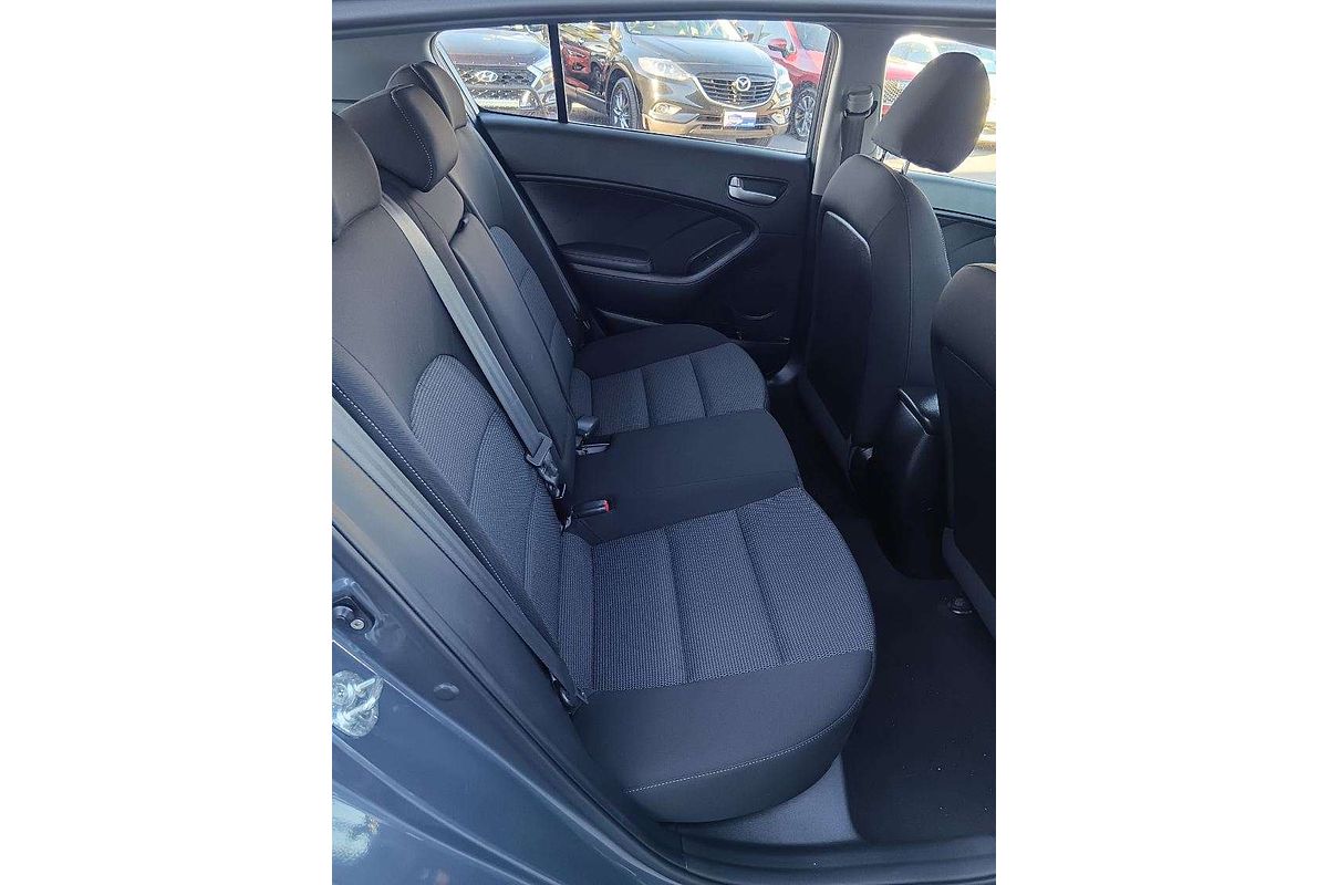 2017 Kia Cerato S YD