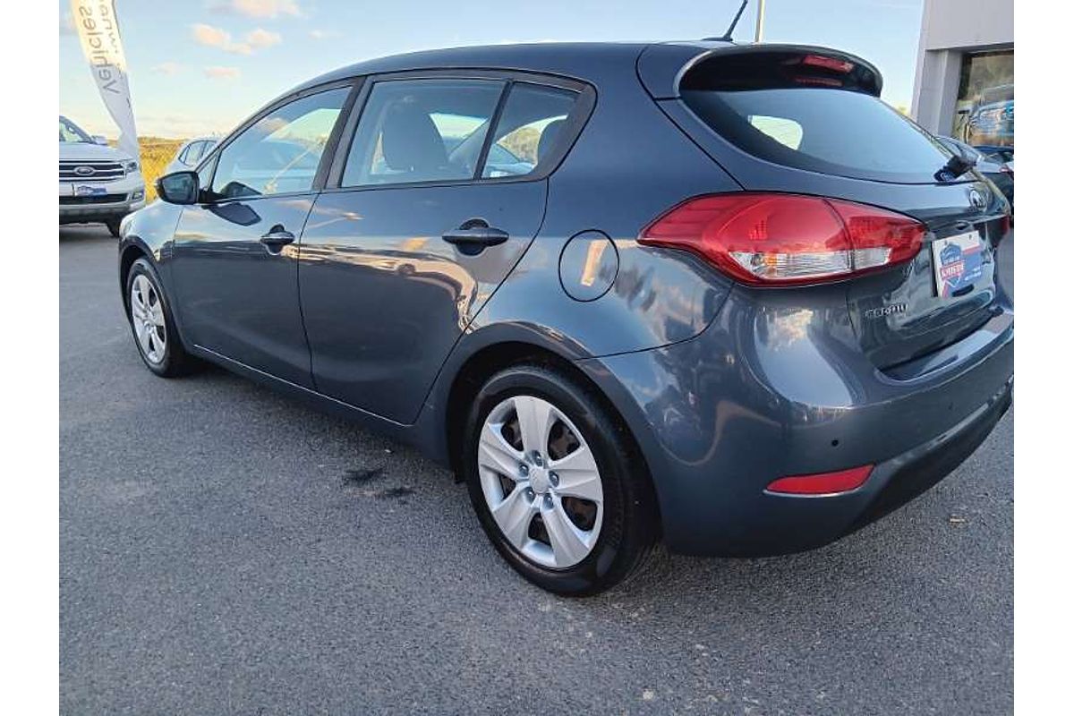 2017 Kia Cerato S YD