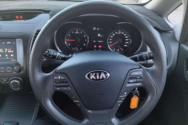 2017 Kia Cerato S YD