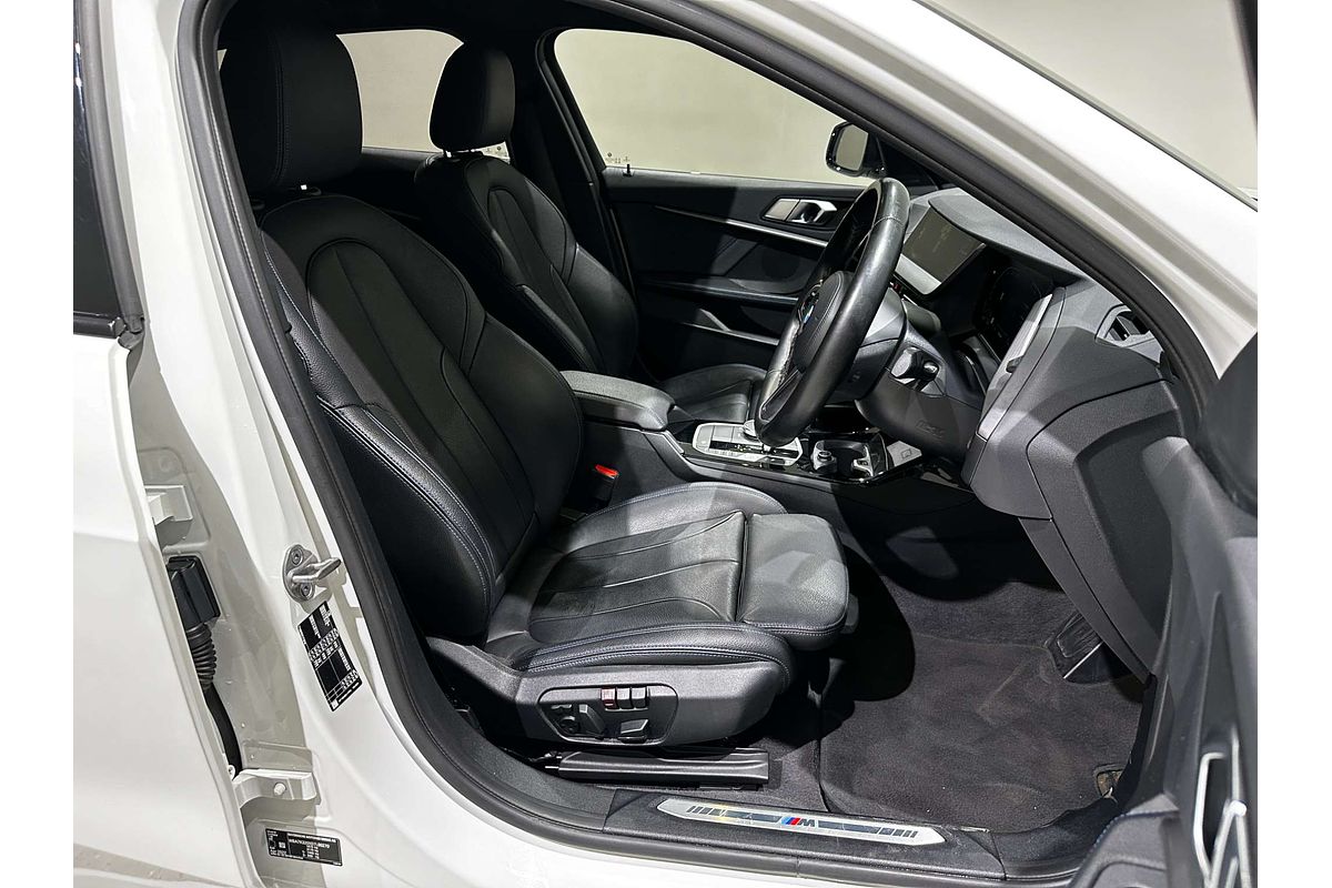 2022 BMW 1 Series 118i M Sport F40