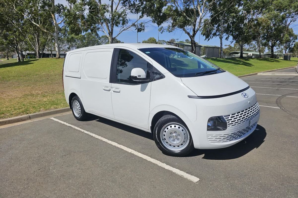 2025 Hyundai STARIA LOAD US4.V3