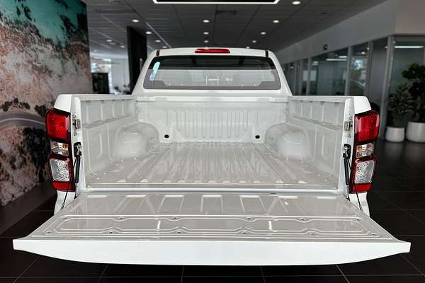 2025 Isuzu D-MAX LS-M 4X4