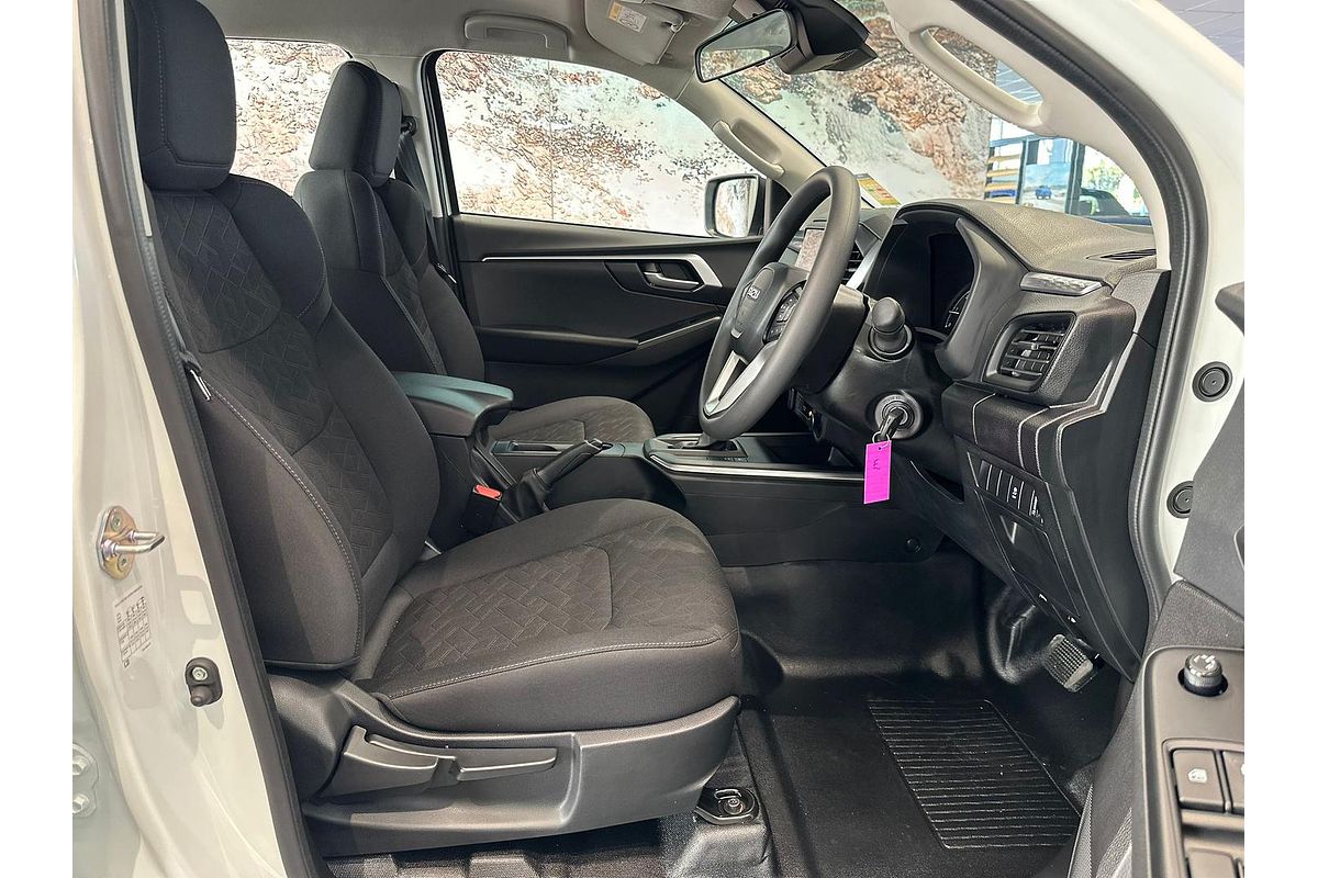 2025 Isuzu D-MAX LS-M 4X4