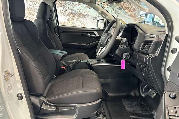 2025 Isuzu D-MAX LS-M 4X4