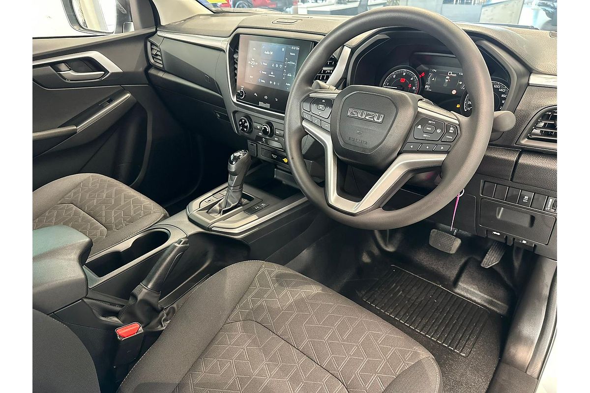 2025 Isuzu D-MAX LS-M 4X4