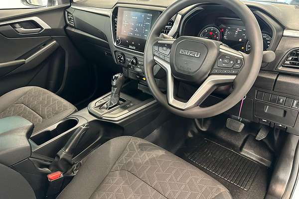 2025 Isuzu D-MAX LS-M 4X4