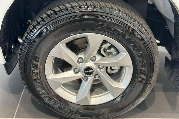 2025 Isuzu D-MAX LS-M 4X4
