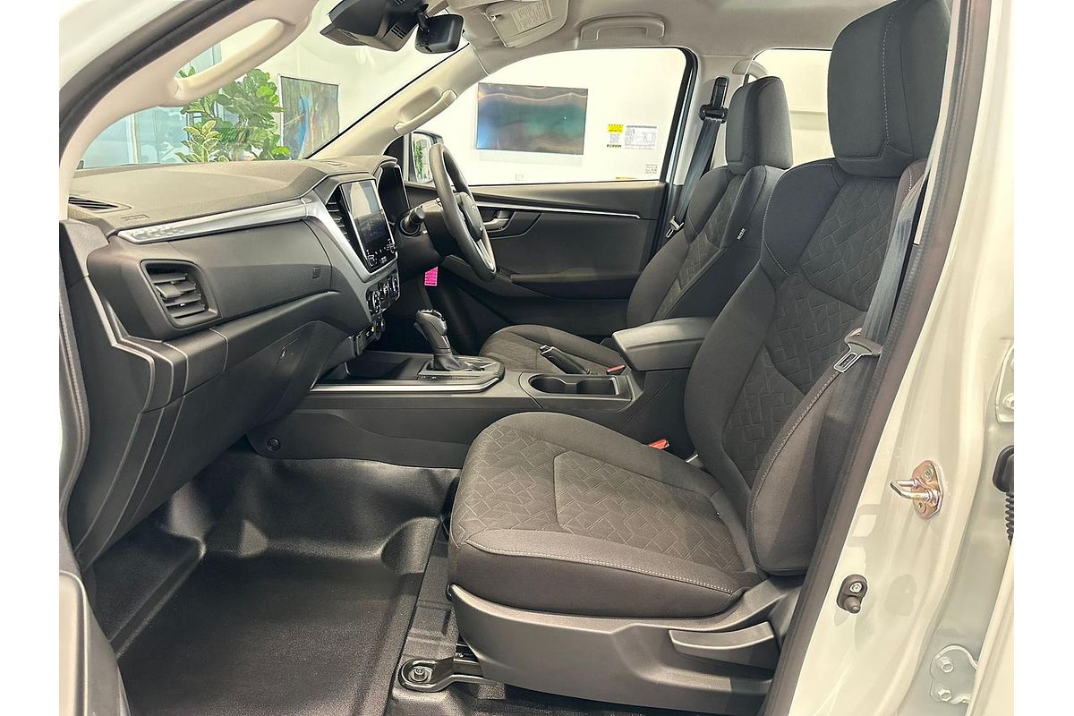 2025 Isuzu D-MAX LS-M 4X4