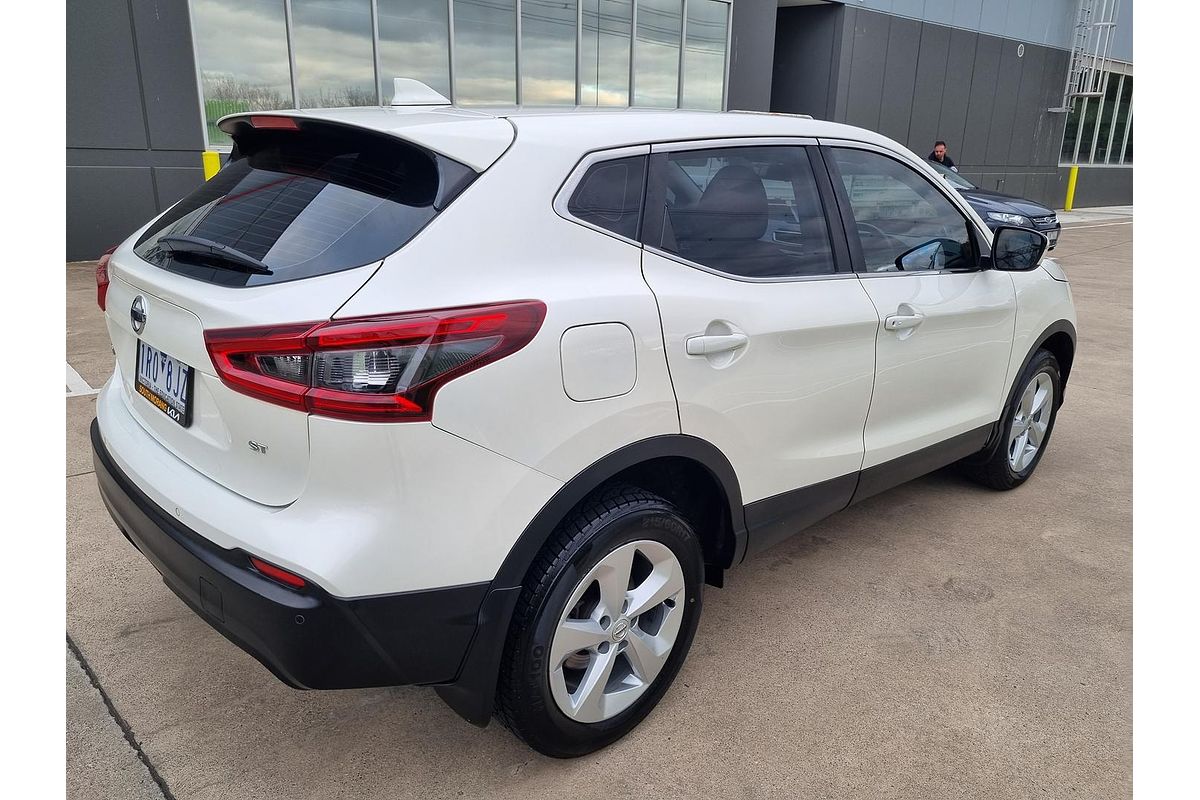 2018 Nissan QASHQAI ST J11 Series 2
