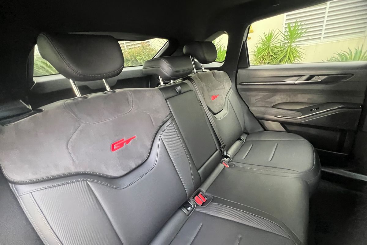 2025 GWM Haval H6GT Ultra PHEV B03