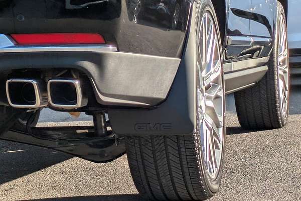 2025 GMC Yukon Denali T1