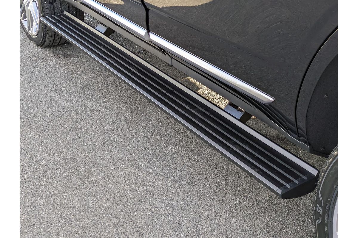 2025 GMC Yukon Denali T1